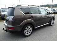 Mitsubishi Outlander Kombi 2,3 l 130 kw