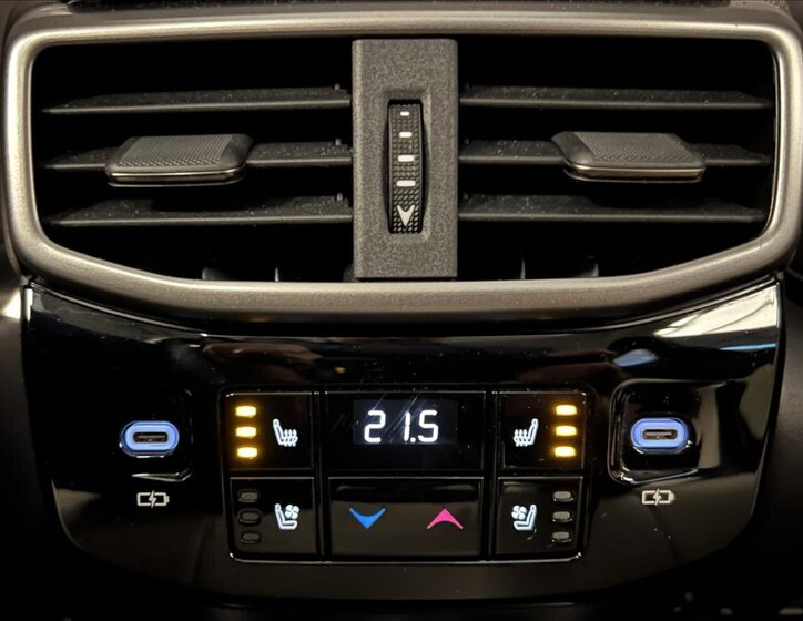 Lexus RX 450h plus SUV 2,5 l 227 kw