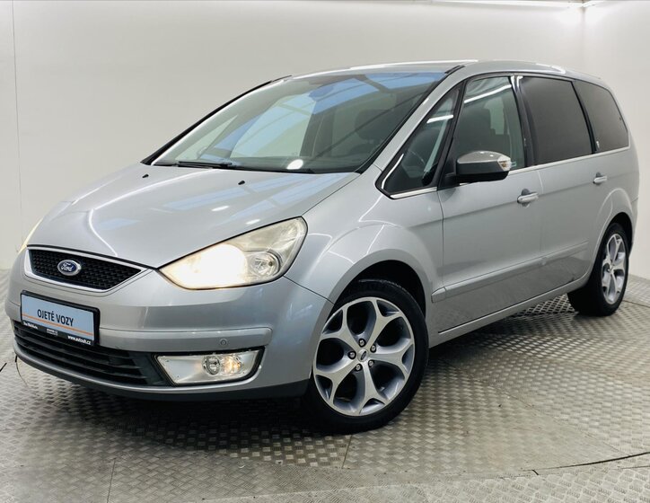 Ford Galaxy Kombi 2,0 l 96 kw