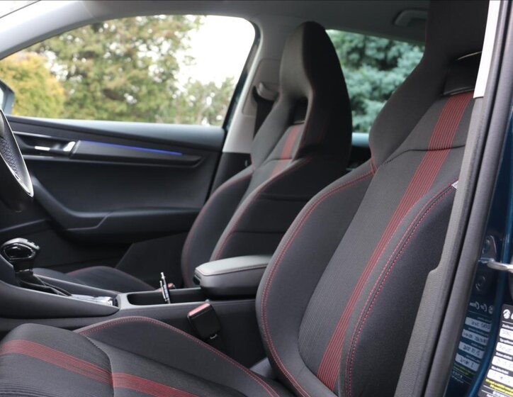 Škoda Karoq Kombi 1,6 l 85 kw