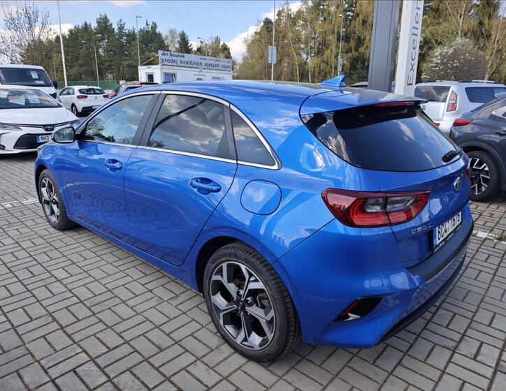 KIA Ceed Hatchback 1,4 l 103 kw