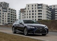 Lexus LS 500h Sedan / Limuzína 3,5 l 264 kw