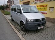 Volkswagen Caravelle 1