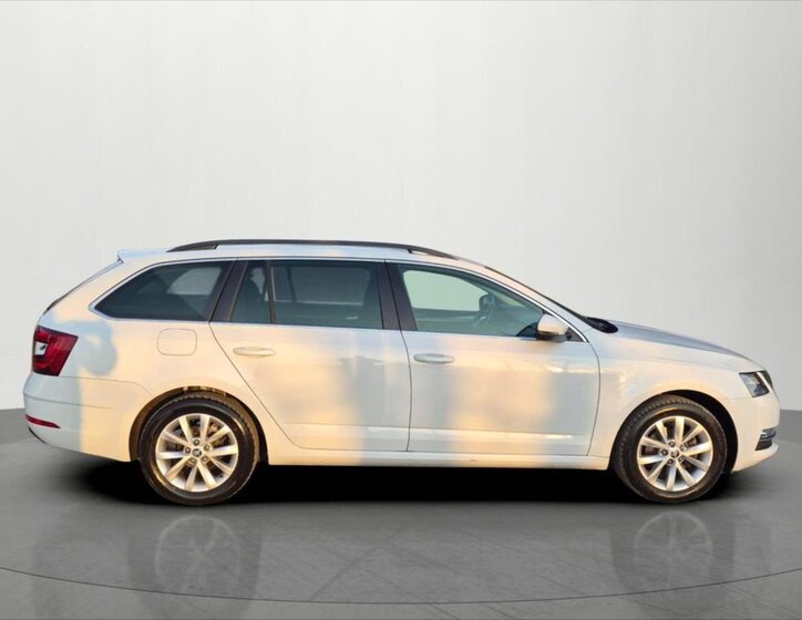 Škoda Octavia Kombi 1,5 l 110 kw