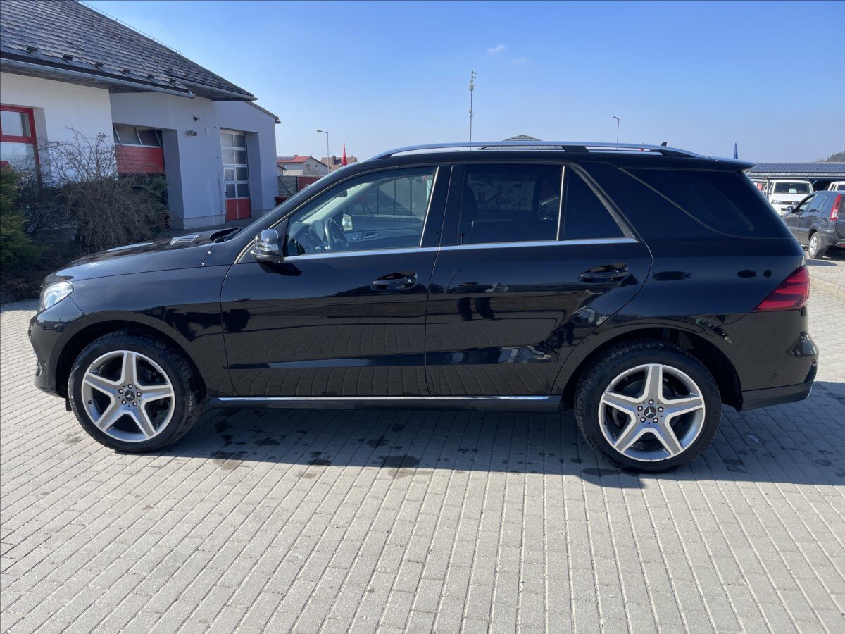 Mercedes-Benz GLE SUV / Terénní 3,0 l 190 kw