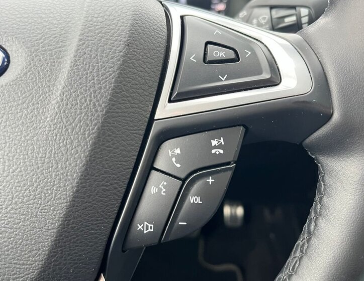 Ford S-MAX MPV 2,5 l 140 kw