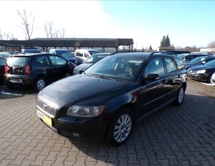 Volvo V50 Kombi 2,4 l 103 kw