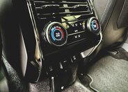 Land Rover Range Rover Sport SUV 4,4 l 467 kw