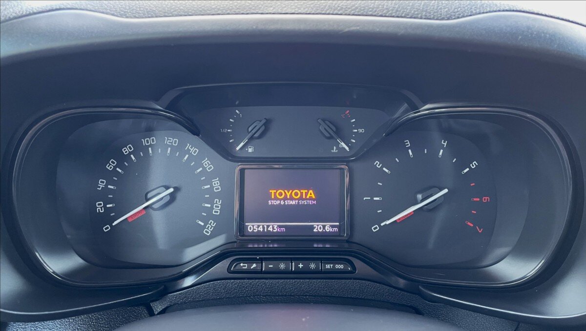 Toyota ProAce City Verso MPV 1,2 l 81 kw