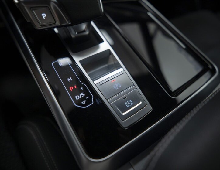 Audi Q7 SUV / Terénní 3,0 l 210 kw