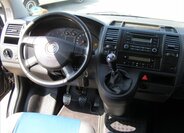 Volkswagen Caravelle 19