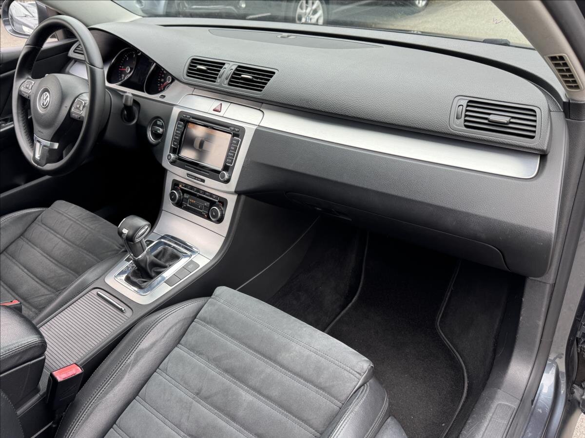 Volkswagen Passat Kombi 2,0 l 103 kw