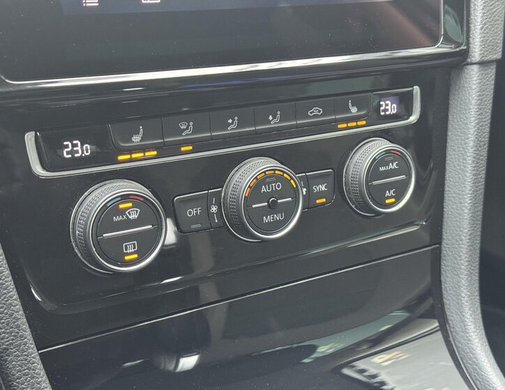 Volkswagen Golf Kombi 1,5 l 110 kw