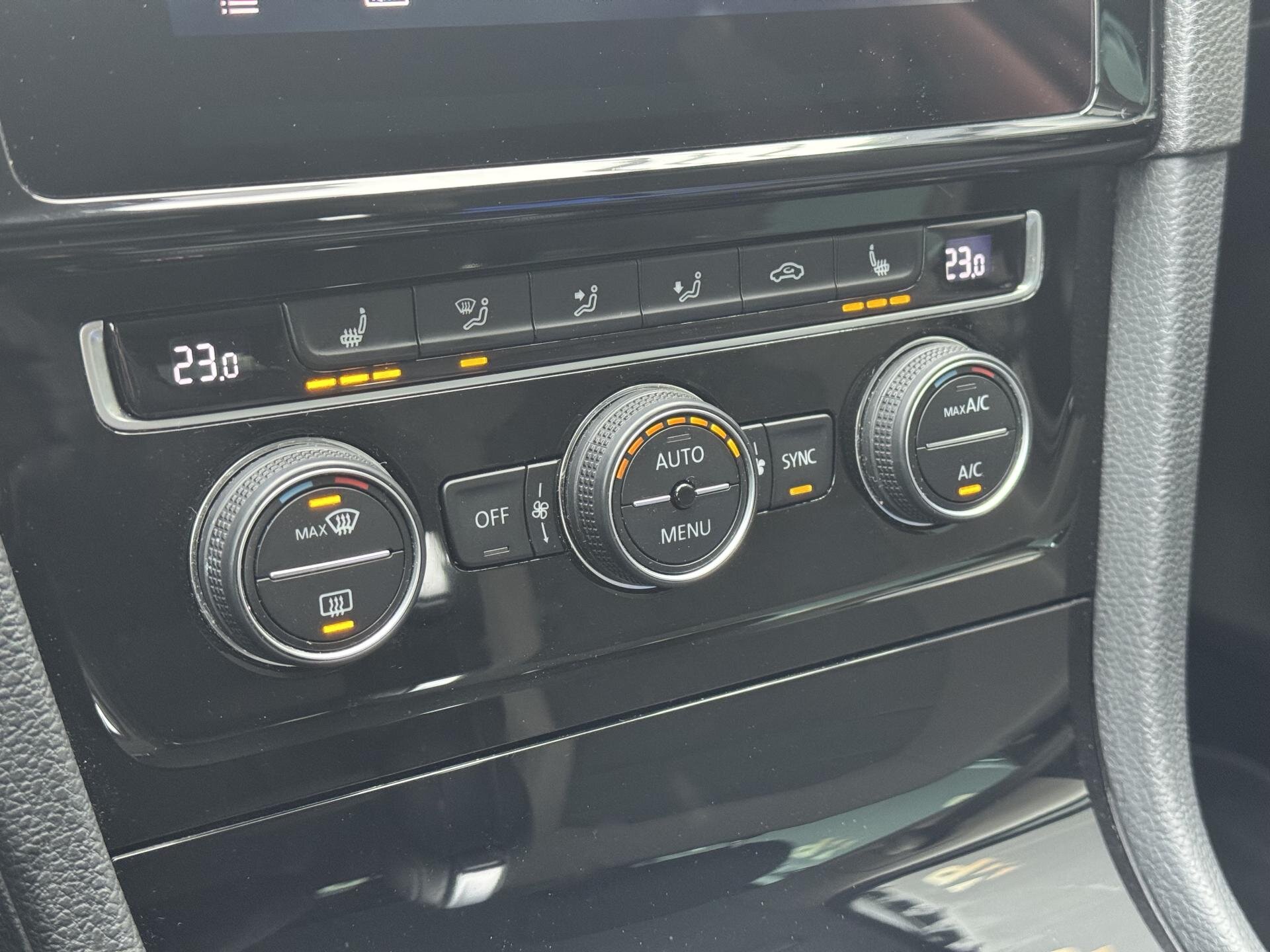 Volkswagen Golf Kombi 1,5 l 110 kw