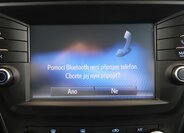 Toyota Avensis Kombi 2,0 l 105 kw