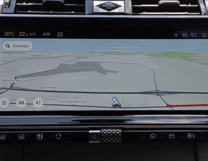 DS Automobiles DS7 SUV 1,6 l 147 kw