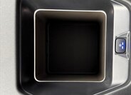 Land Rover Defender SUV 3,0 l 257 kw