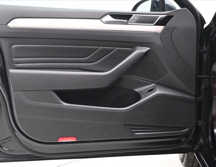 Volkswagen Passat Kombi 2,0 l 110 kw