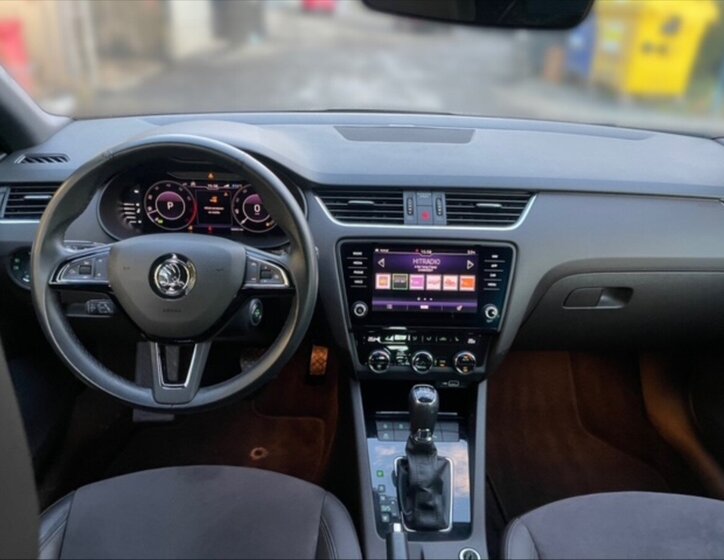 Škoda Octavia 9