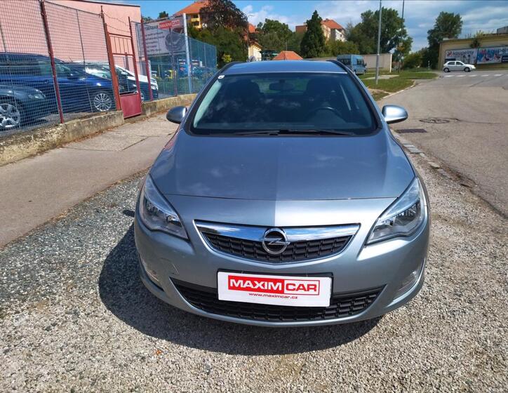 Opel Astra 2