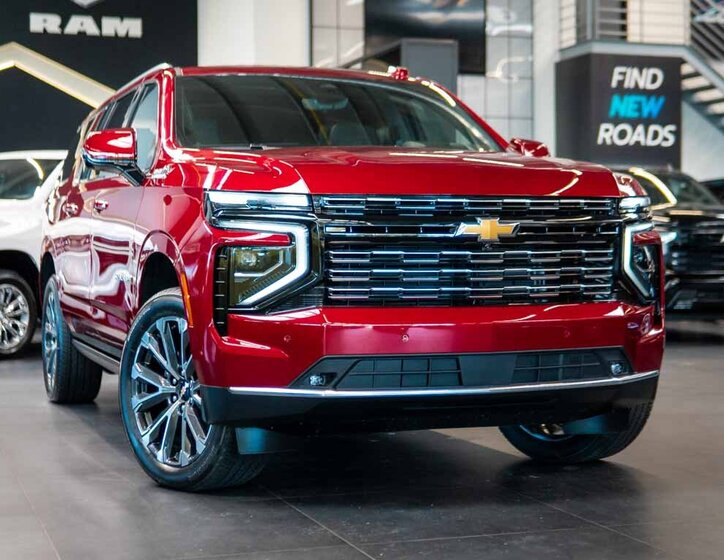 Chevrolet Suburban SUV / Terénní 6,2 l 313 kw