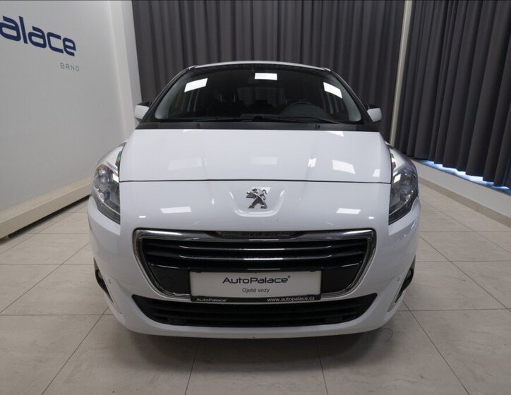 Peugeot 5008 MPV 1,6 l 88 kw