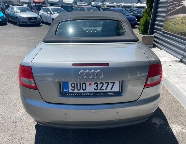Audi A4 13
