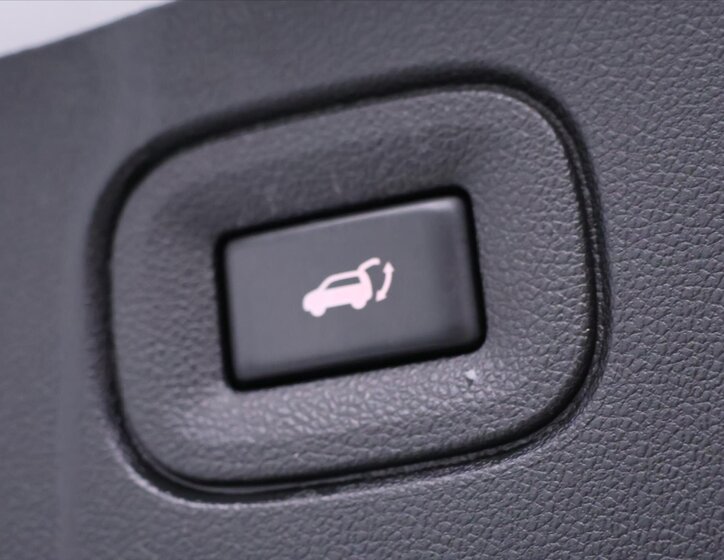 Renault Koleos SUV / Terénní 2,0 l 313 kw