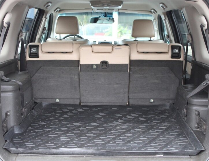 Nissan Pathfinder 30