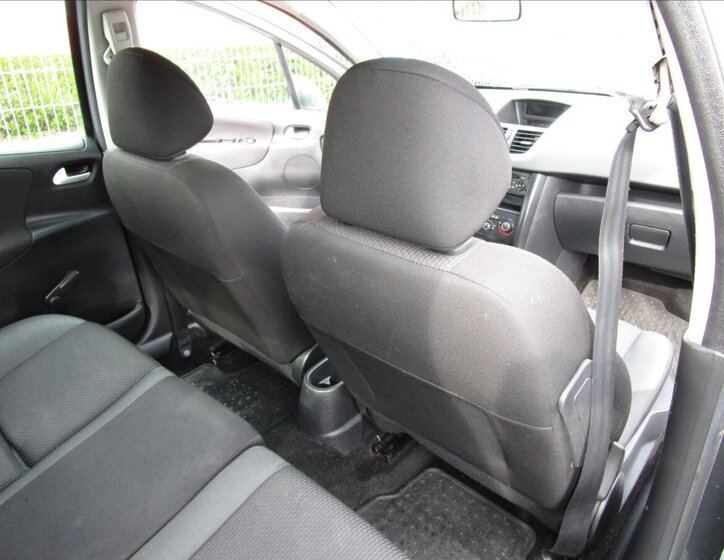 Peugeot 207 Hatchback 1,4 l 70 kw