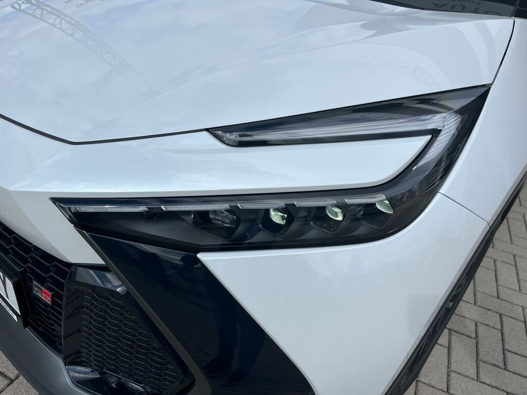 Toyota C-HR SUV / Terénní 2,0 l 145 kw