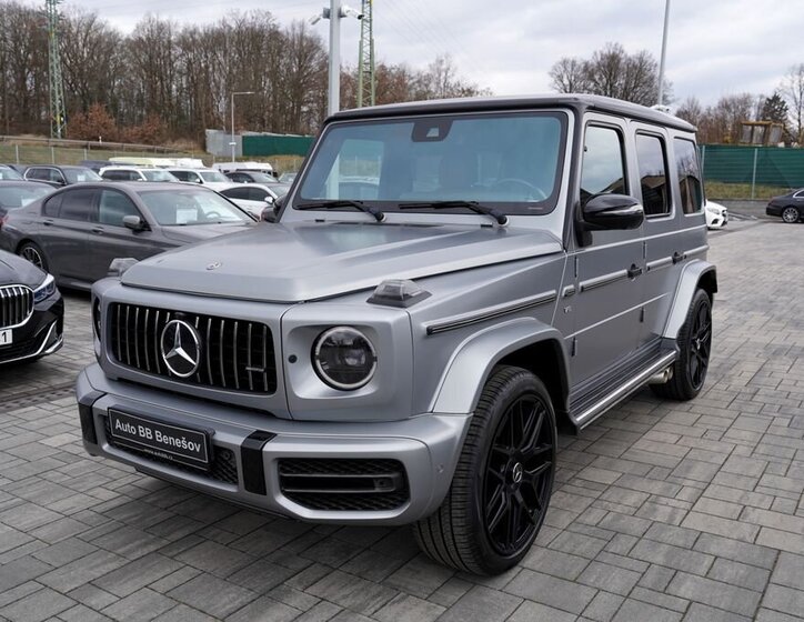 Mercedes-Benz Třídy G SUV / Terénní 4,0 l 368 kw