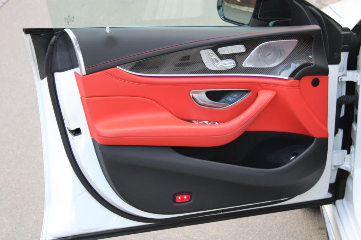 Mercedes-Benz AMG GT Kombi 4,0 l 430 kw