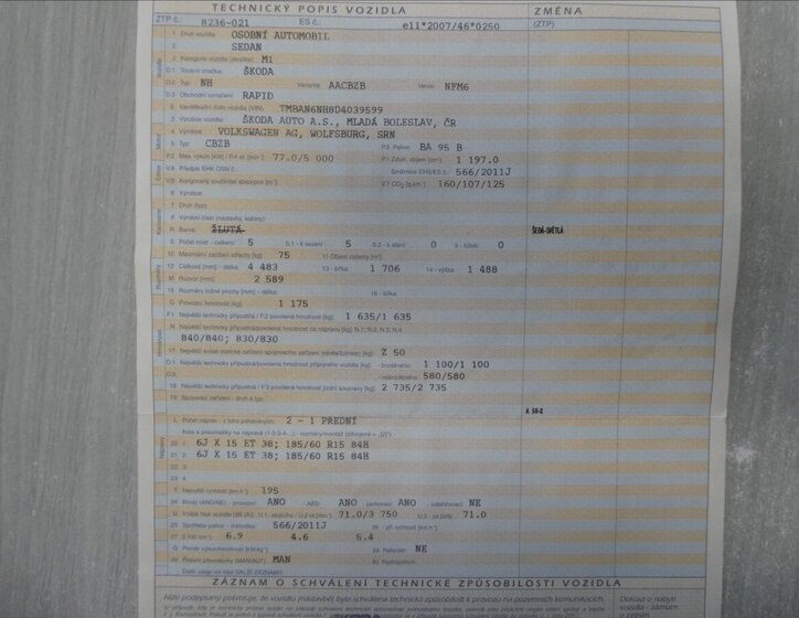 Škoda Rapid Sedan / Limuzína 1,2 l 77 kw