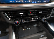 Chevrolet Tahoe SUV 6,2 l 313 kw