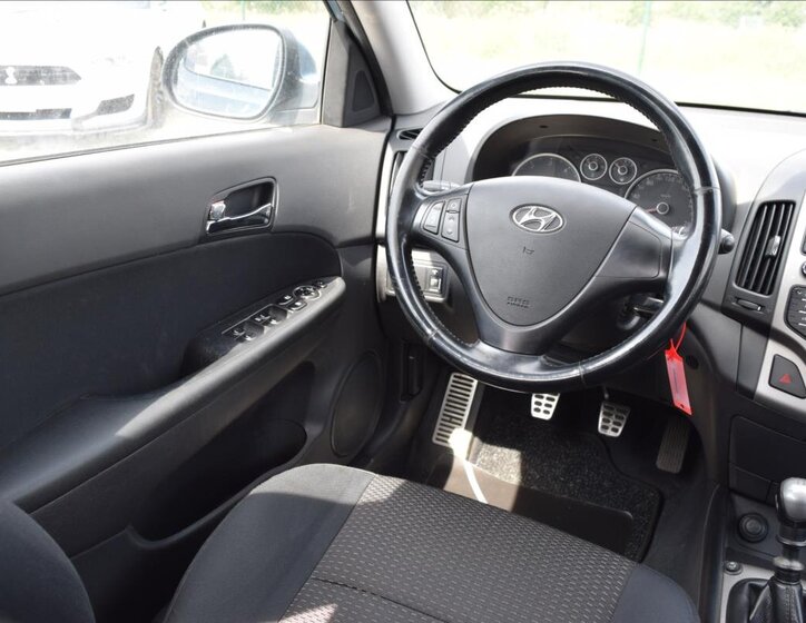 Hyundai i30 Hatchback 1,6 l 66 kw