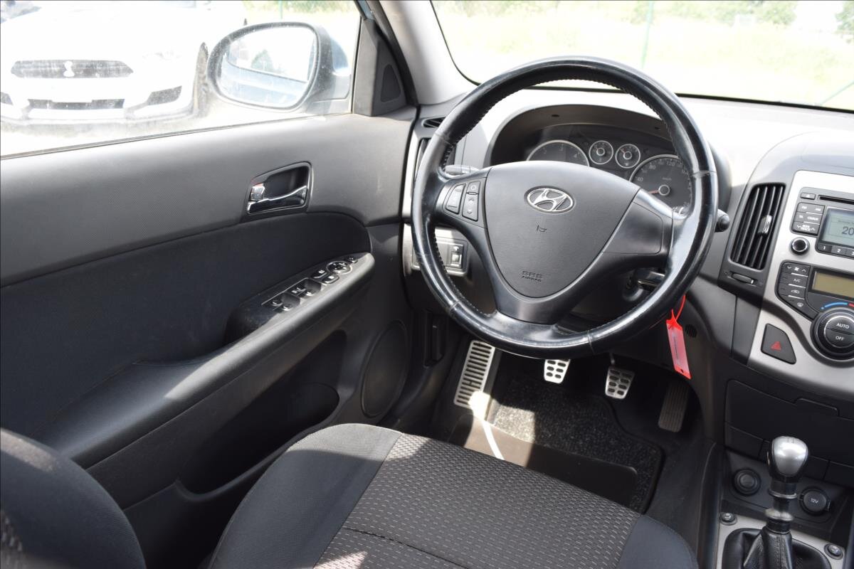 Hyundai i30 Hatchback 1,6 l 66 kw