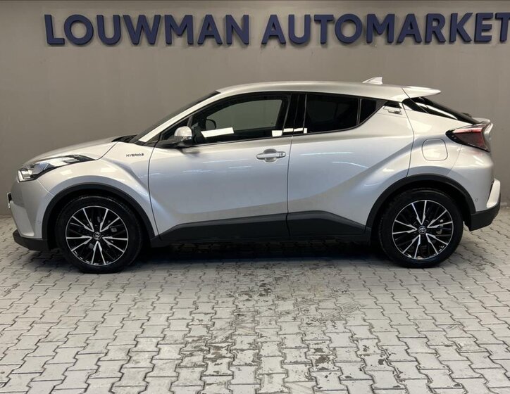 Toyota C-HR Hatchback 1,8 l 72 kw