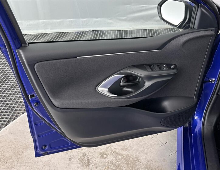 Toyota Yaris Hatchback 1,5 l 68 kw