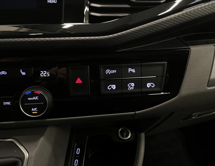 Volkswagen Caravelle Kombi 2,0 l 110 kw