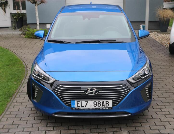 Hyundai IONIQ 8