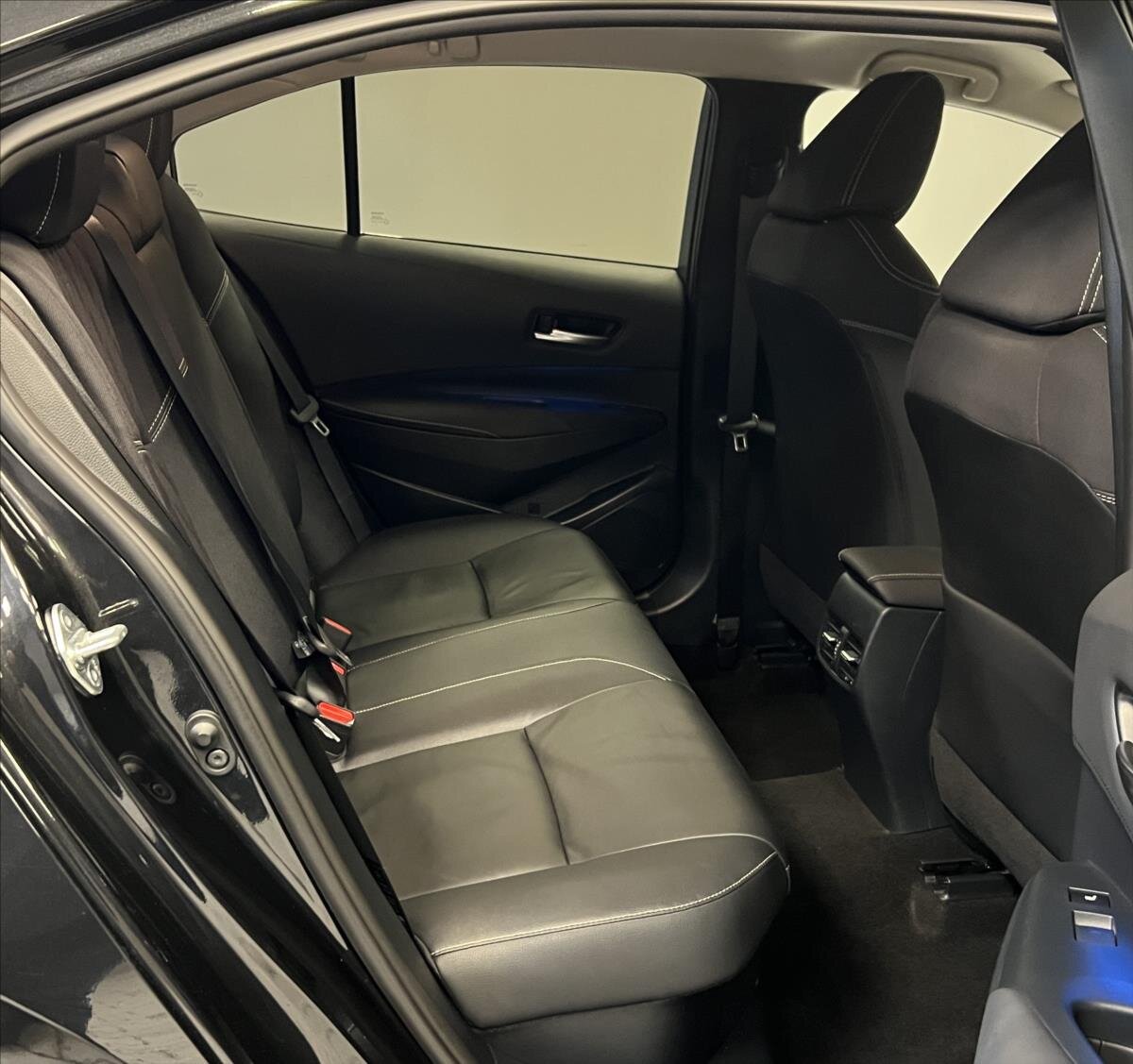 Toyota Corolla Sedan 1,8 l 72 kw