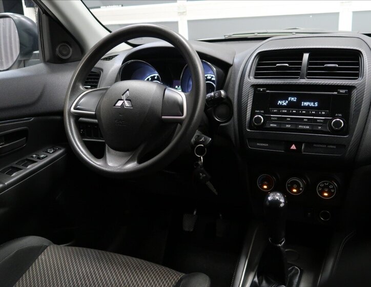 Mitsubishi ASX SUV 1,6 l 86 kw