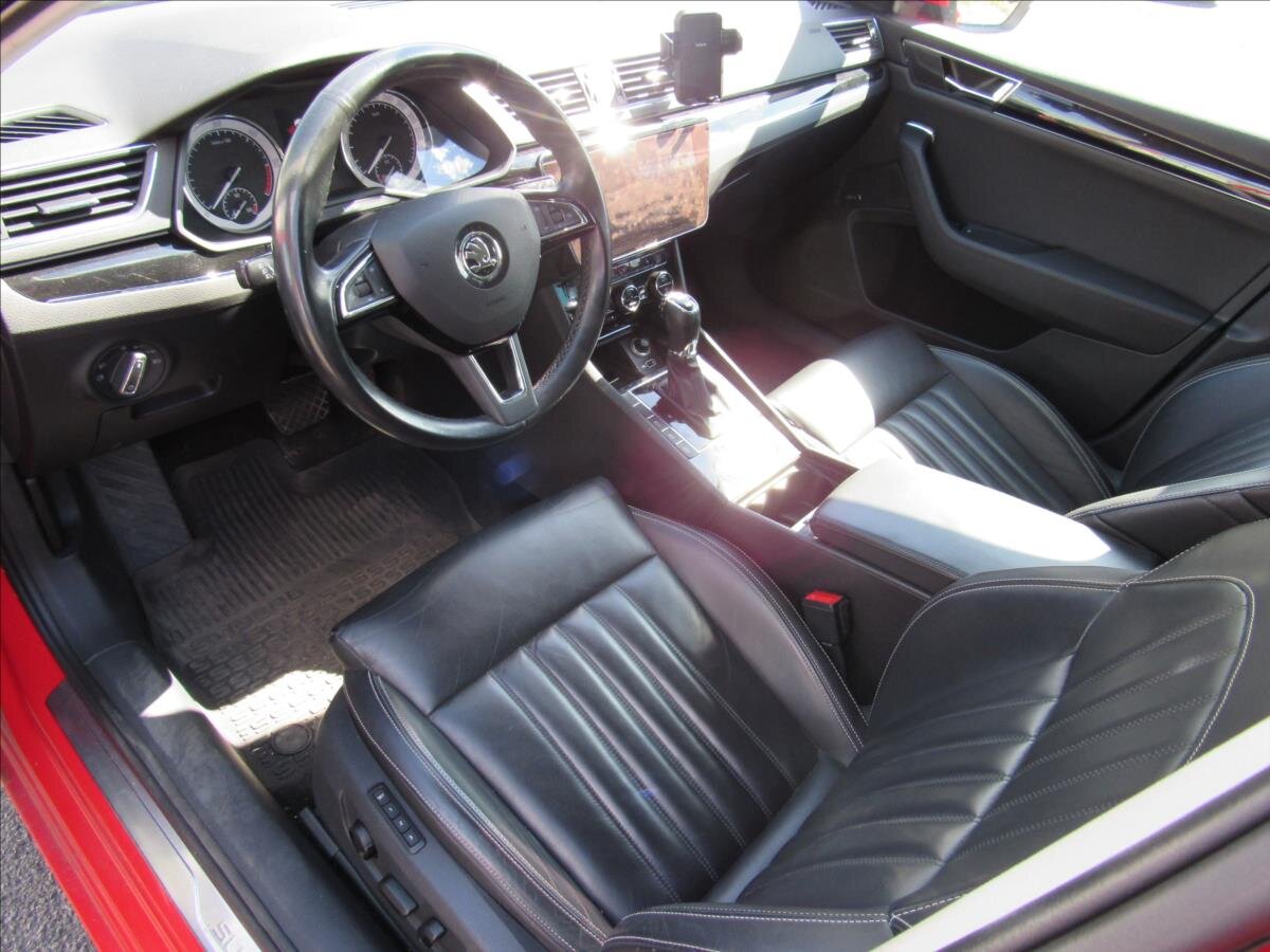 Škoda Superb Kombi 2,0 l 140 kw