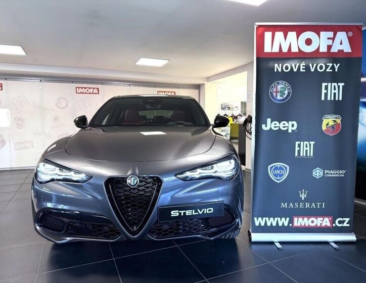 Alfa Romeo Stelvio SUV / Terénní 2,0 l 206 kw