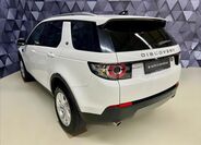 Land Rover Discovery 5
