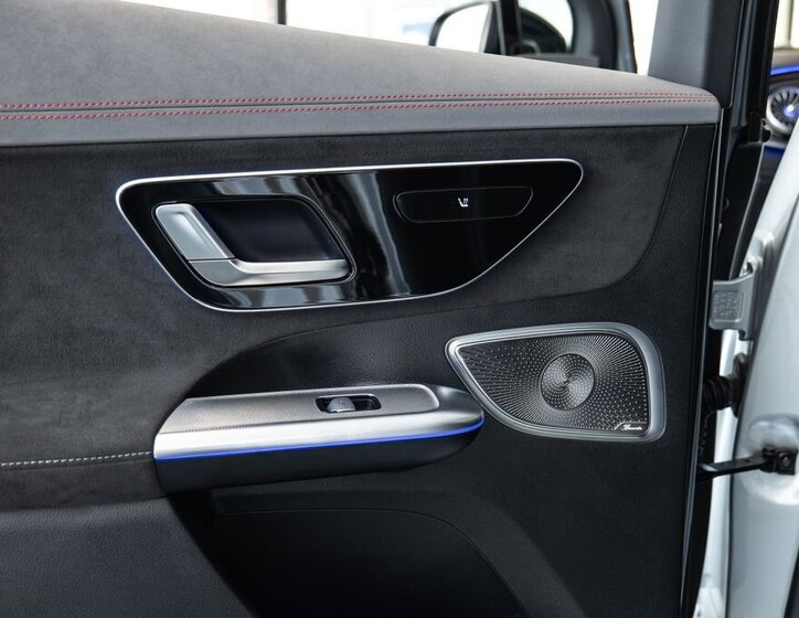 Mercedes-Benz EQE SUV 0,0 215 kw