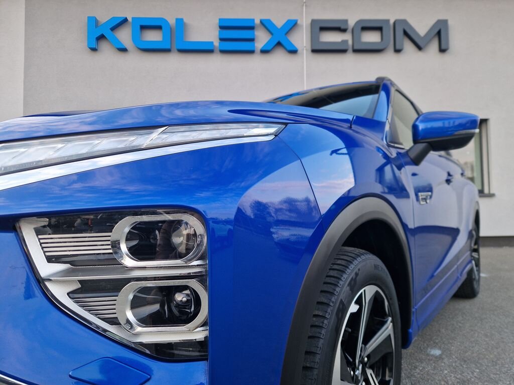 Mitsubishi Ostatní SUV / Terénní 2,4 l 138 kw