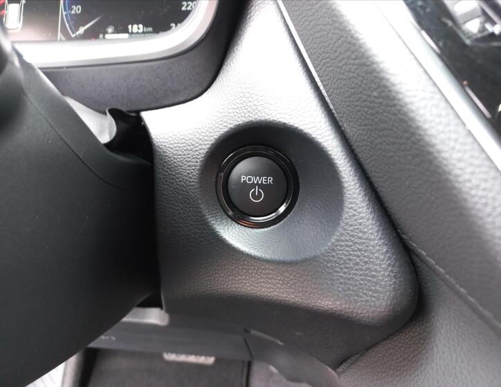 Toyota Corolla Cross 22