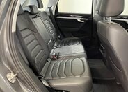 Volkswagen Touareg 24